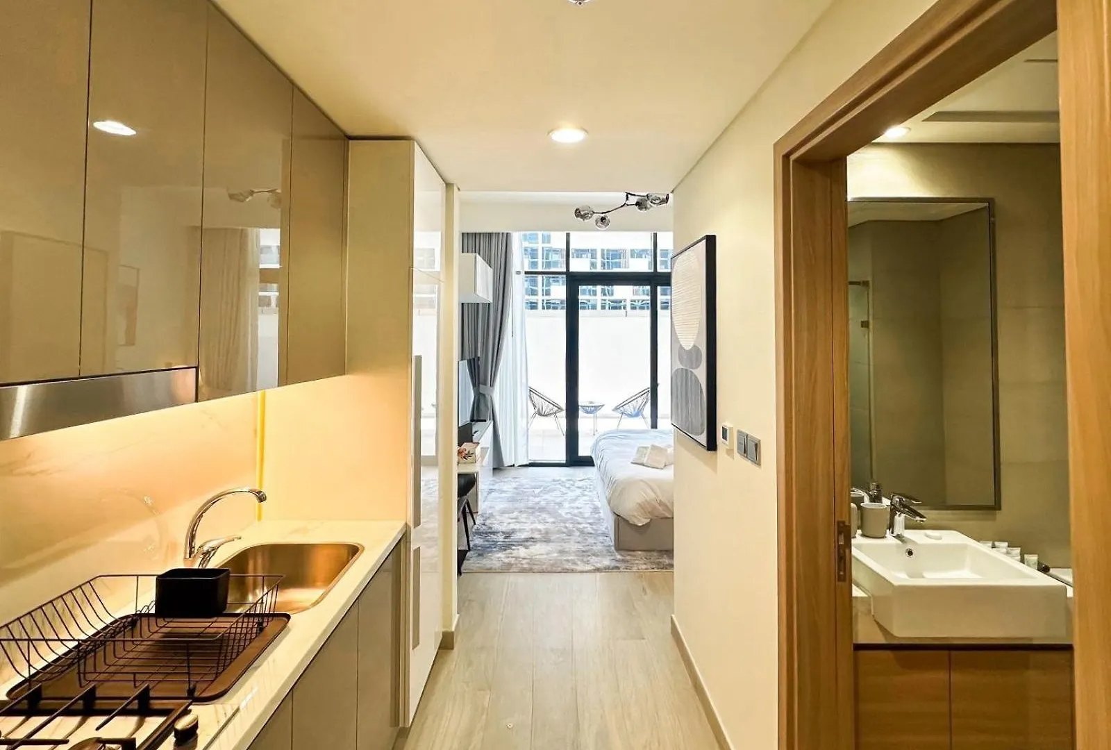 Apartment Bright & Spacious Studio In Azizi Riviera 24 Dubai